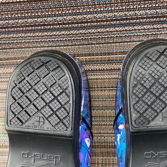Dansko shoes size 8.5/9 - Picture 6 of 9